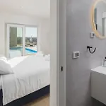 Holiday home Front In Babici