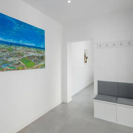 Lovely In With Heated Swimming Pool * Babici