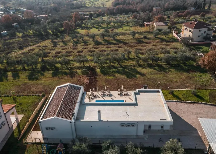 Pet Friendly In Ferienhaus Babici